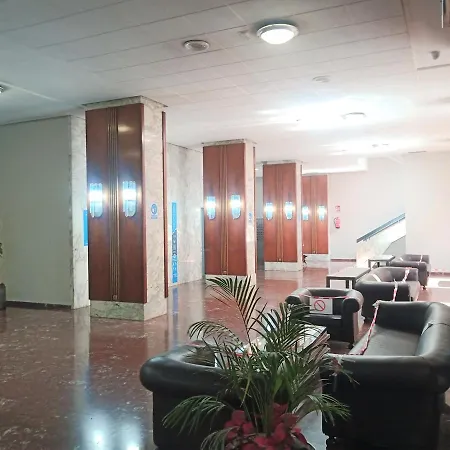Centre Sea View Apartment