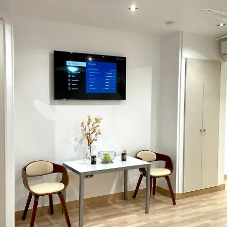 Apartment Centre Sea View
